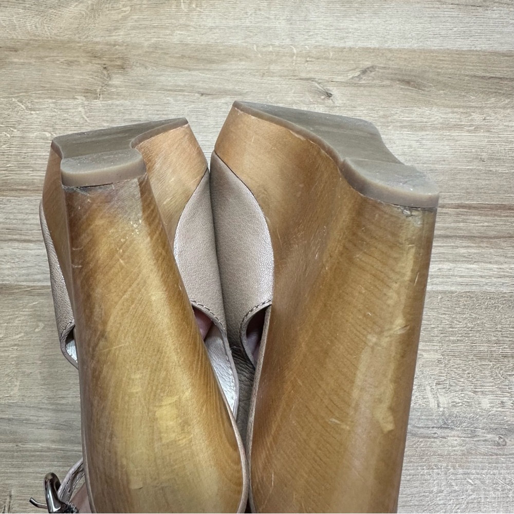 Coach Jade Leather Wedge Open Toe Slingback Sandal - Picture 12 of 13